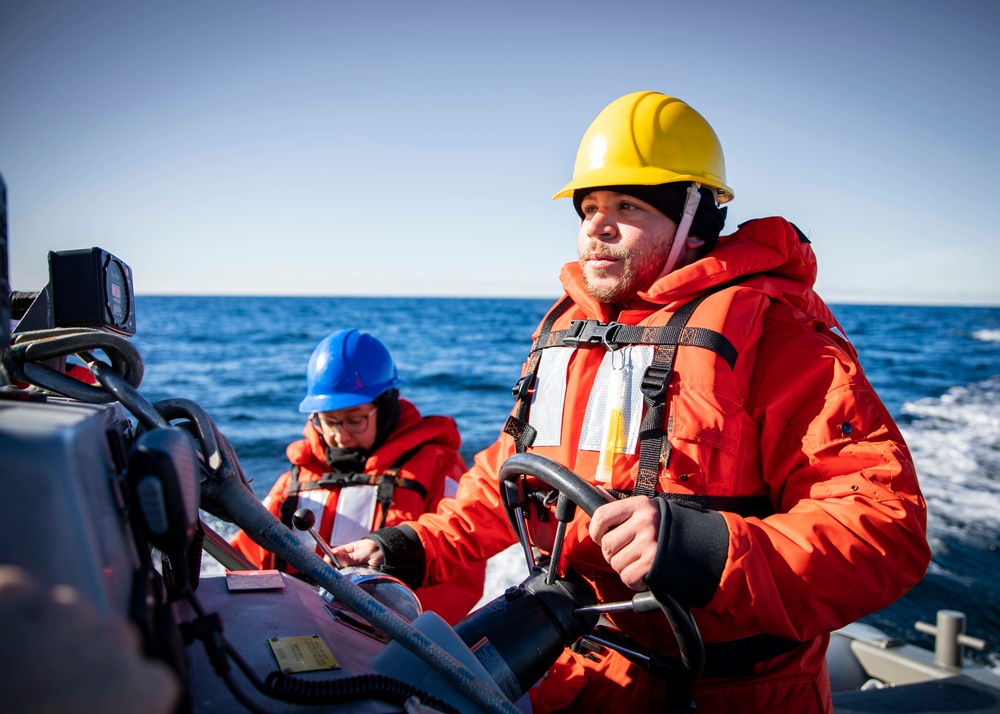 USS Porter Operates Alongside Swedish Navy