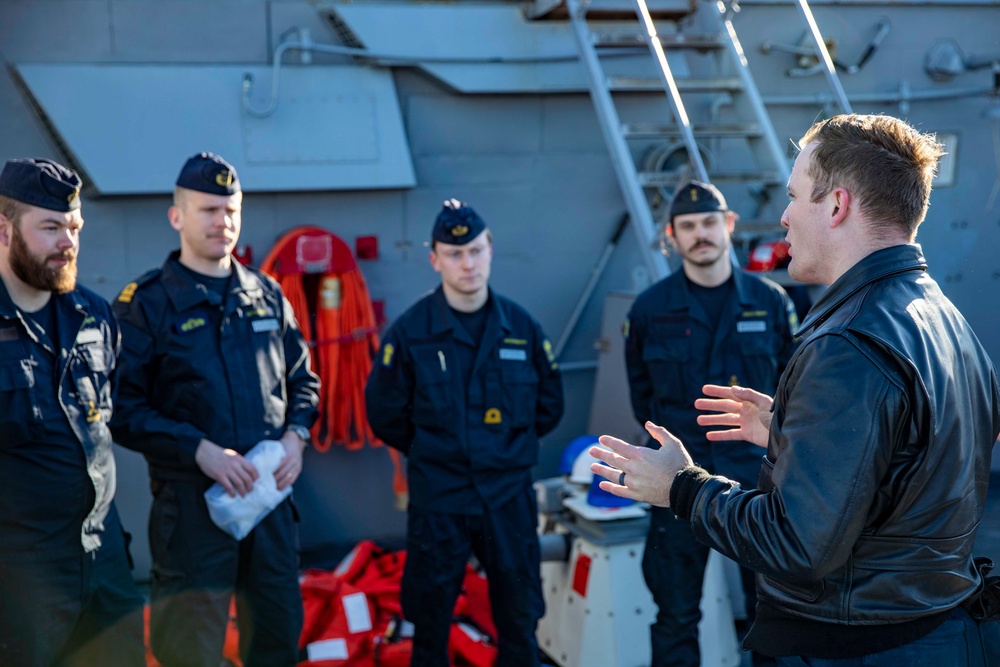 USS Porter Operates Alongside Swedish Navy