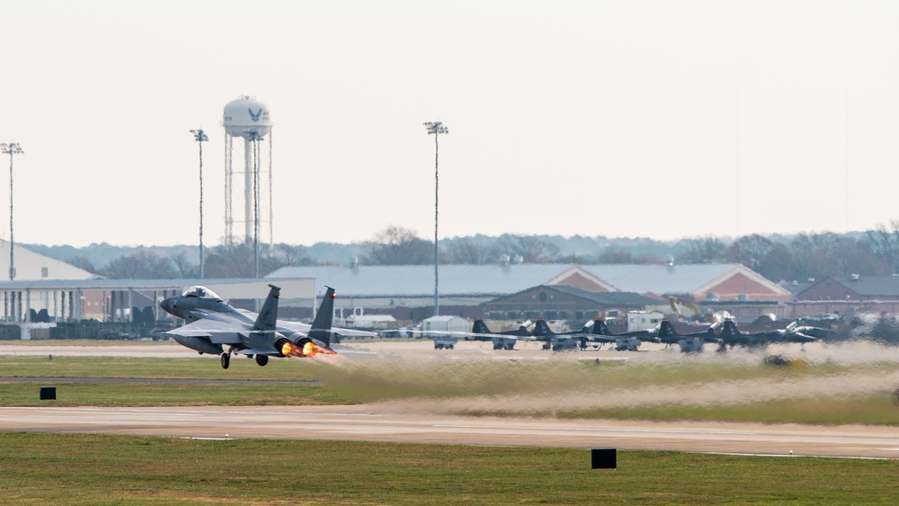 142nd Wing Airmen support Operation Noble Eagle