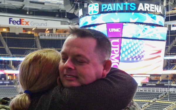 Sailor Reenlists at NHL Arena