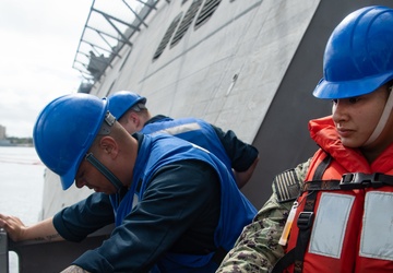USS Mobile (LCS 26) Blue Crew Operates at Pearl Harbor