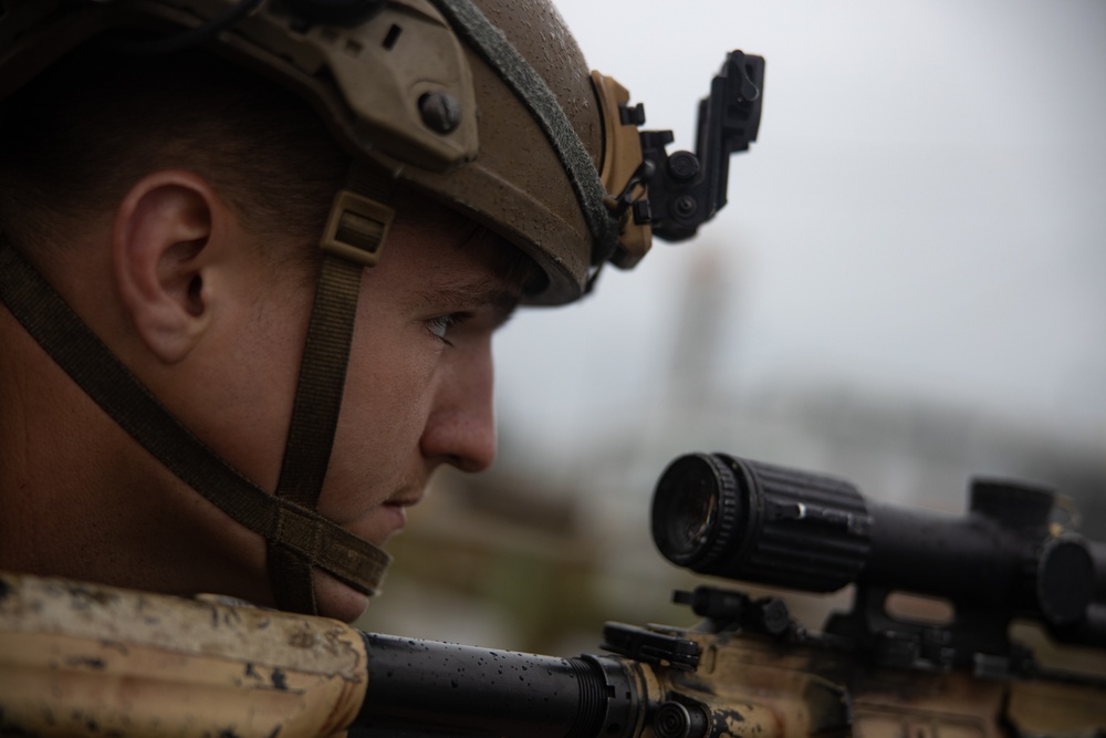 26th MEU’s Small Boat Detachment Maneuvers Within The Littorals