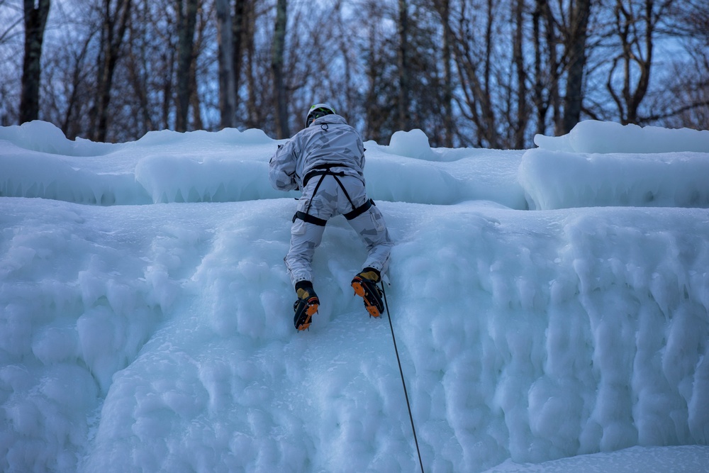 55th International Association of Military Mountain Schools Conference Ice Climbing