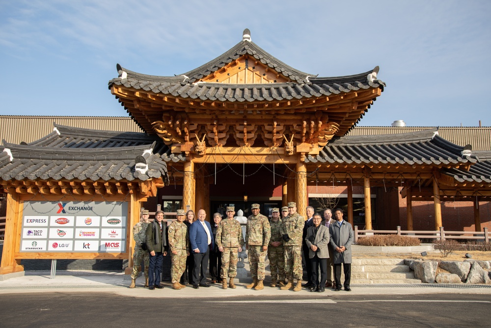 IMCOM Commander &amp; Command Sgt. Maj. Visit Camp Casey