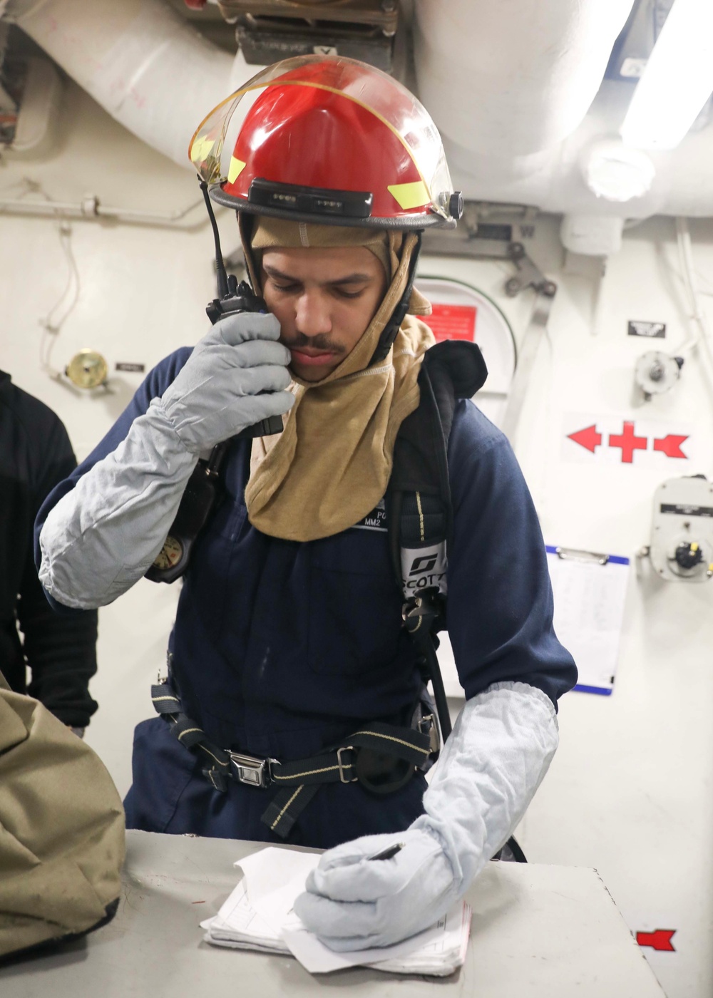 USS Milius (DDG 69) Conducts Emergency Response Drill