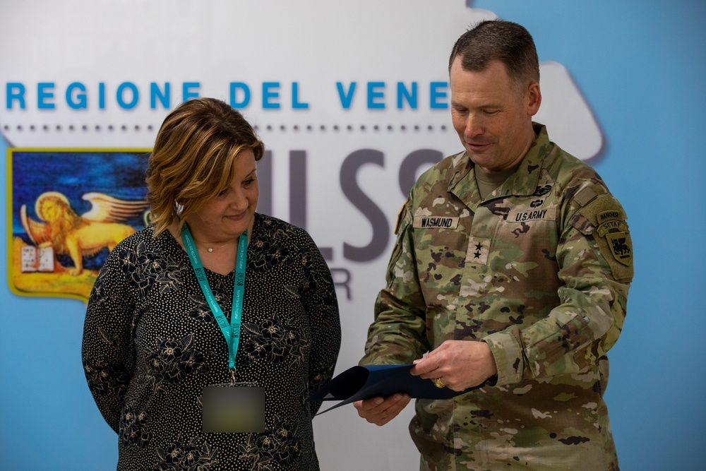 DVIDS - Images - SETAF-AF shows appreciation for local Italian medical ...