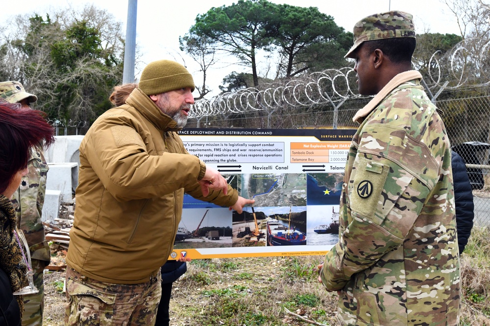 839th Transpotration Battalion, Maj. Gen. Gavin A. Lawrence, visits Camp Darby.