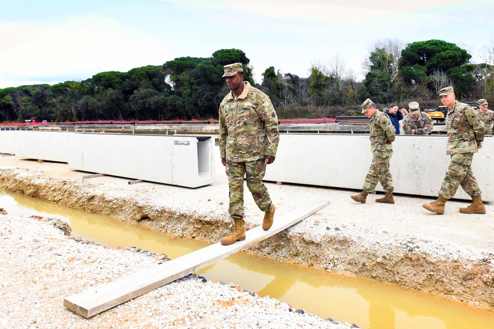 839th Transpotration Battalion, Maj. Gen. Gavin A. Lawrence, visits Camp Darby.