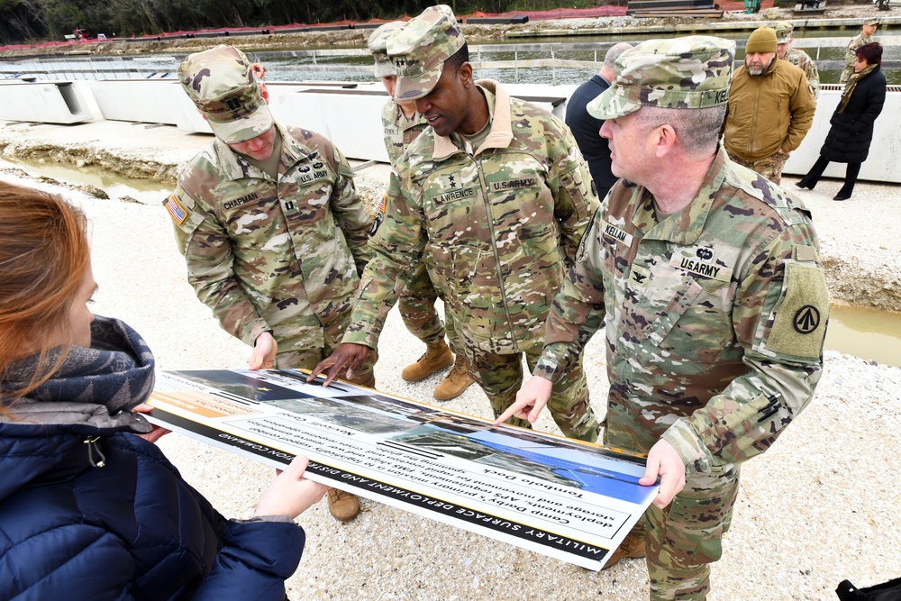 839th Transpotration Battalion, Maj. Gen. Gavin A. Lawrence, visits Camp Darby.