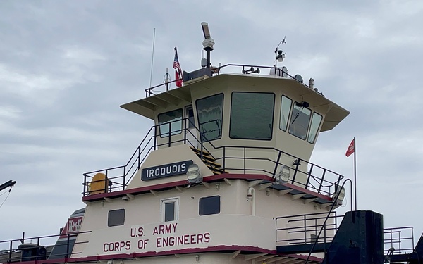 Maintenance Support Team, Lock engineers tackle tough jobs