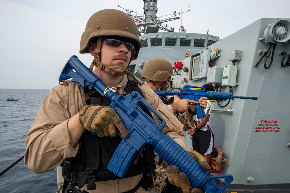 DVIDS - Images - IMX 2023 Multilateral VBSS Drills [Image 8 of 10]