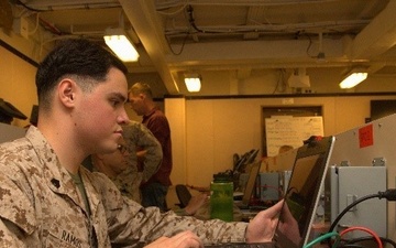 Task Force 51/5th Marine Expeditionary Brigade Practices Command and Control From the Sea