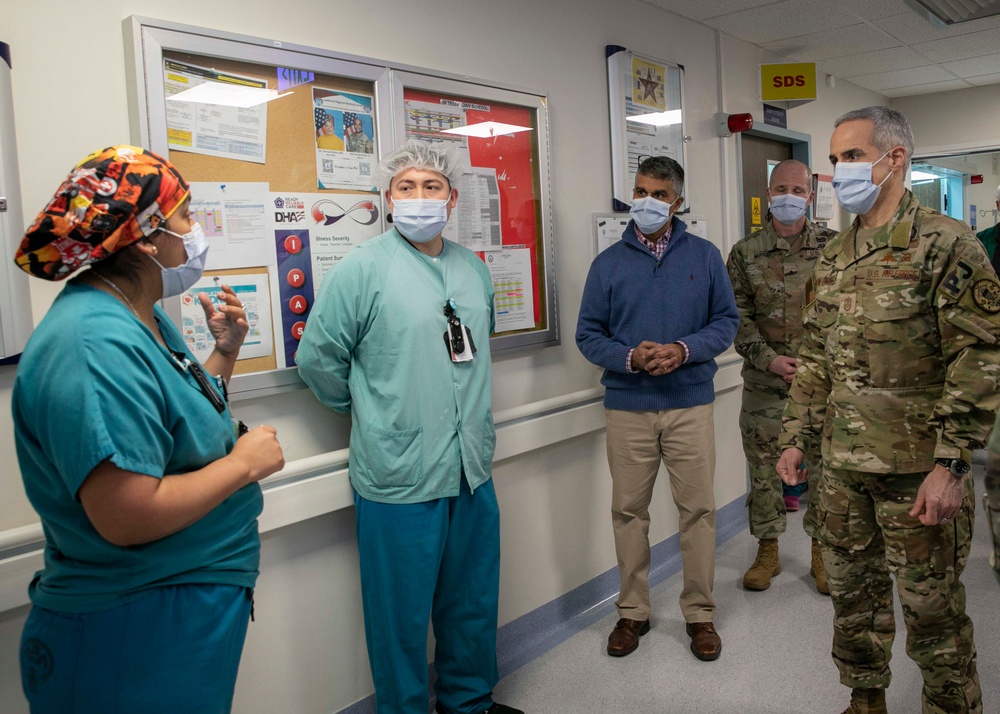 Deputy USD (P&amp;R), SEAC visit LRMC