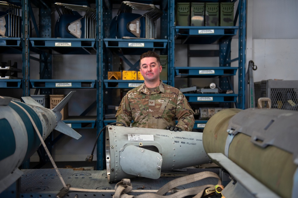 180FW Munitions Specialists Ensure Combat Capabilities