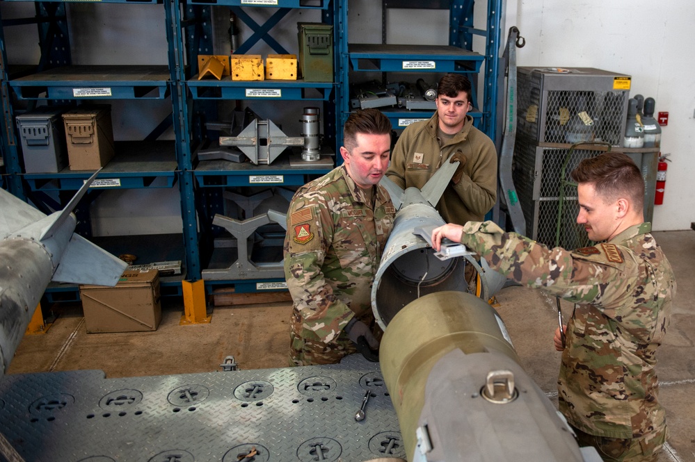 180FW Munitions Specialists Ensure Combat Capabilities