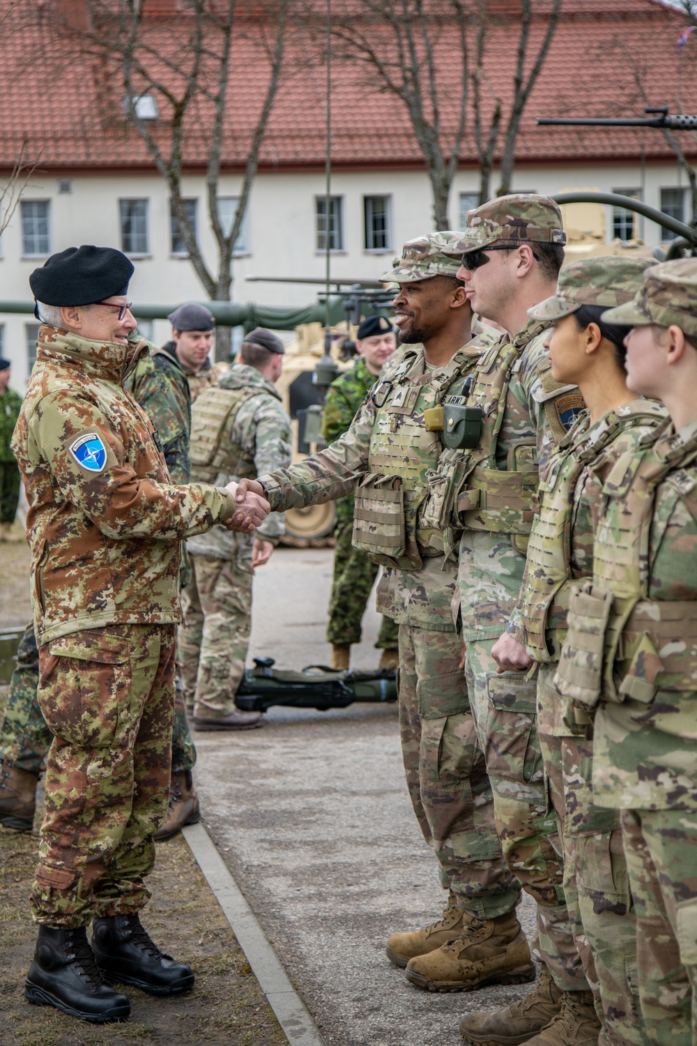 NATO and Ivy Division Tours eFP Battle Group Poland