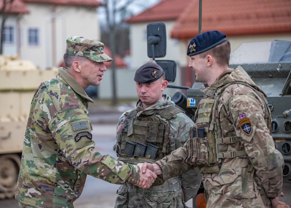 NATO and Ivy Division Tours eFP Battle Group Poland