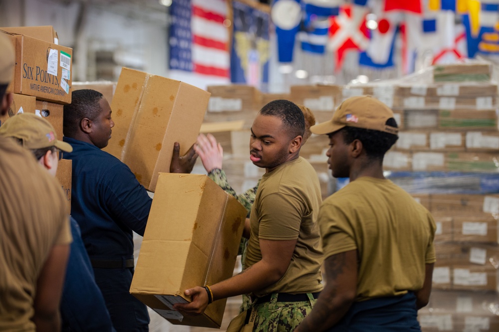 USS Carl Vinson (CVN 70) Sailors Conduct Supply Onload