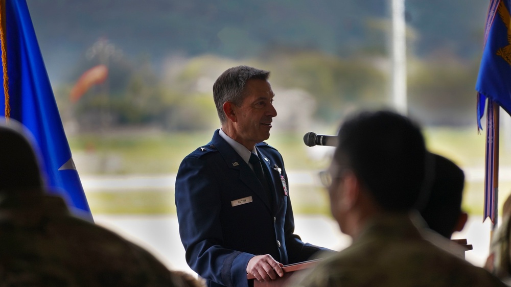 146th Airlift Wing hosts assumption of command ceremony