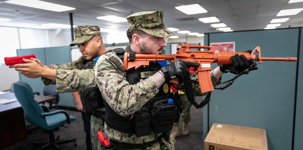 Naval Surface Warfare Center, Port Hueneme Division Holds Active Shooter Training on Campus