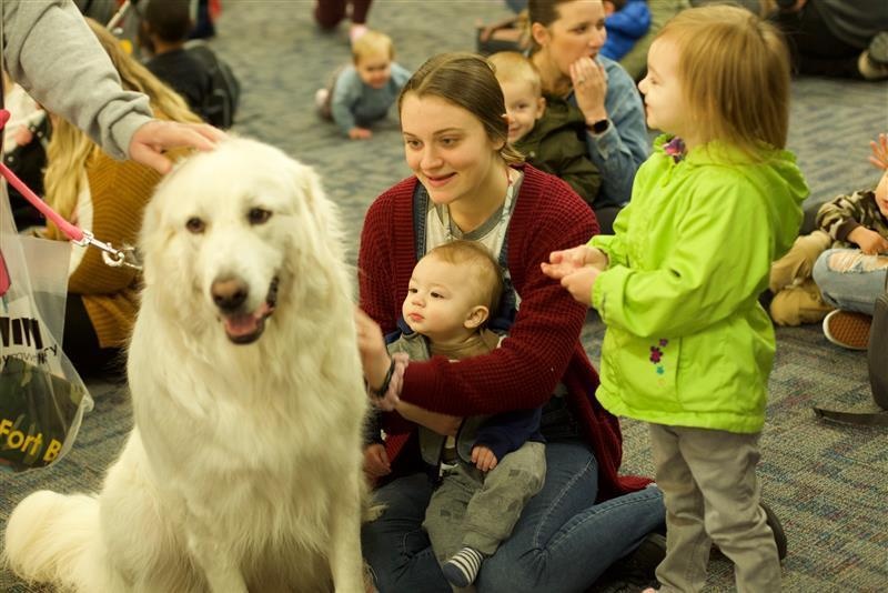 Puppies &amp; Pi(e) wags the tail of story time participants