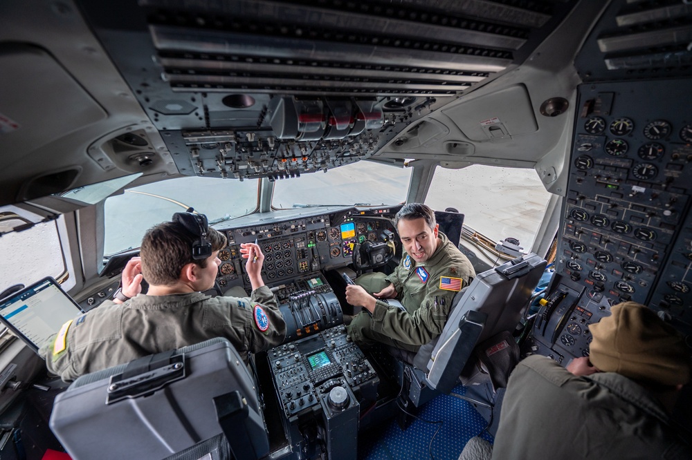 KC-10 Refueling Training