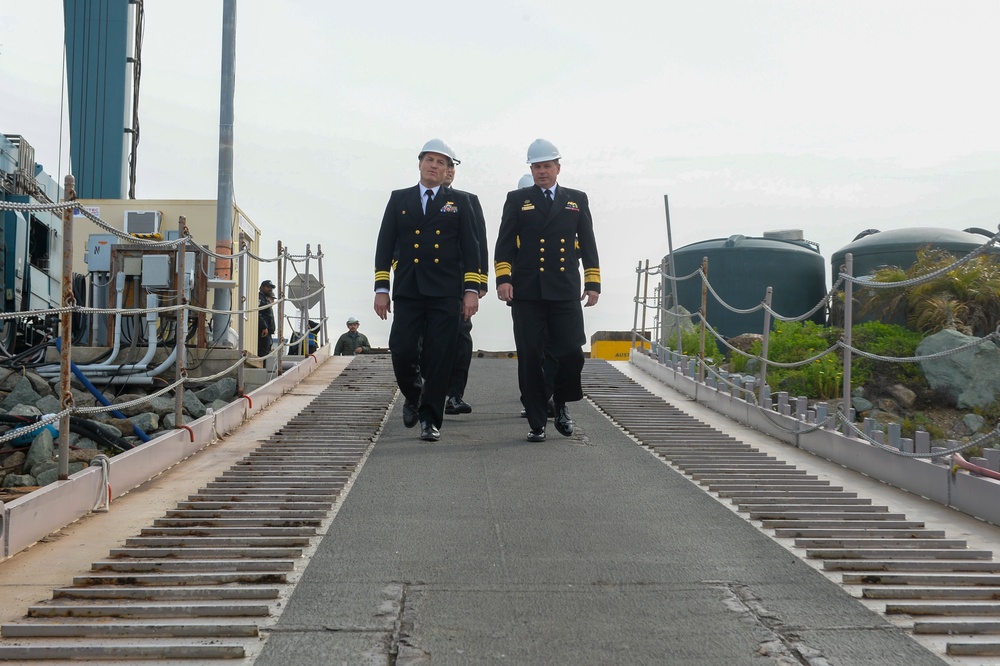 Royal Australian Navy Chief of Naval Operations Visits USS Canberra (LCS 30)