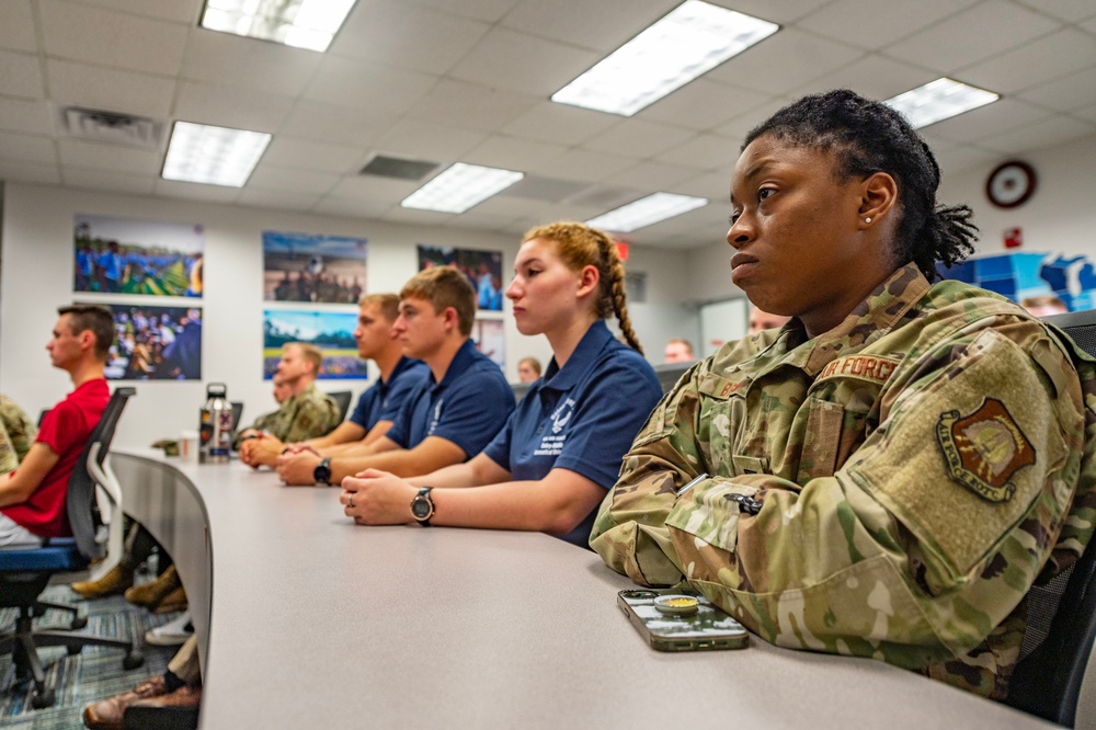 Travis AFB Airmen fuel the force