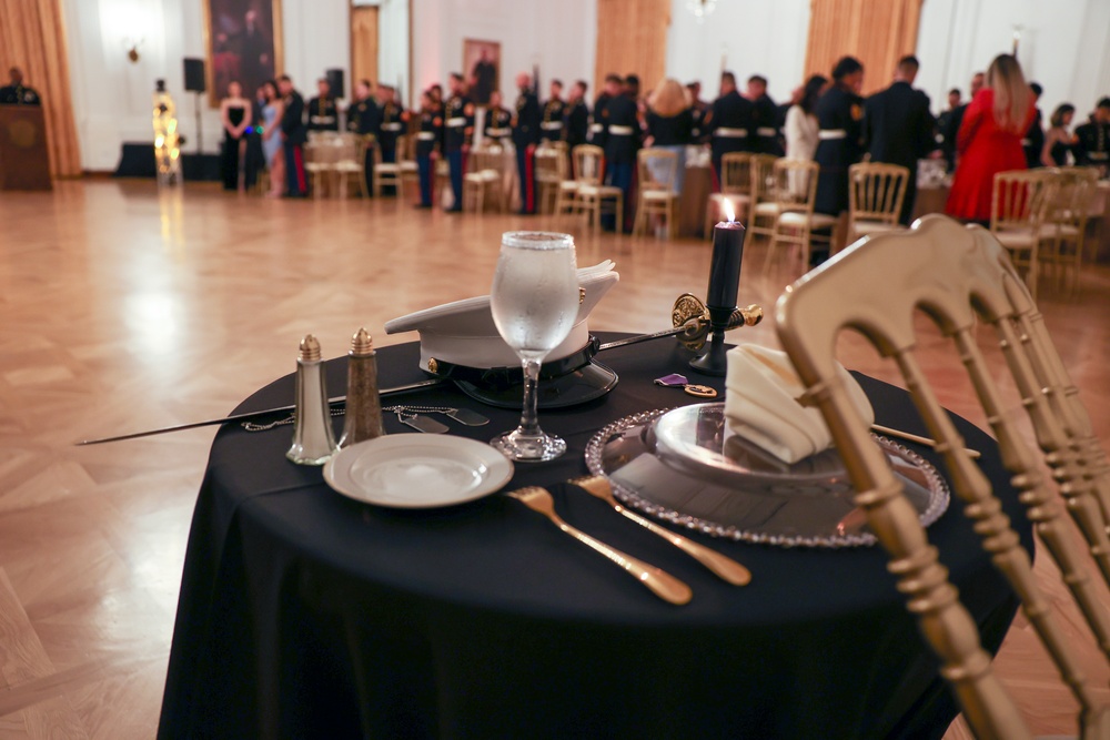 11th MEU Dining Out
