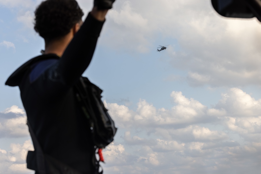 USS Ashland Coordinates a Search and Rescue