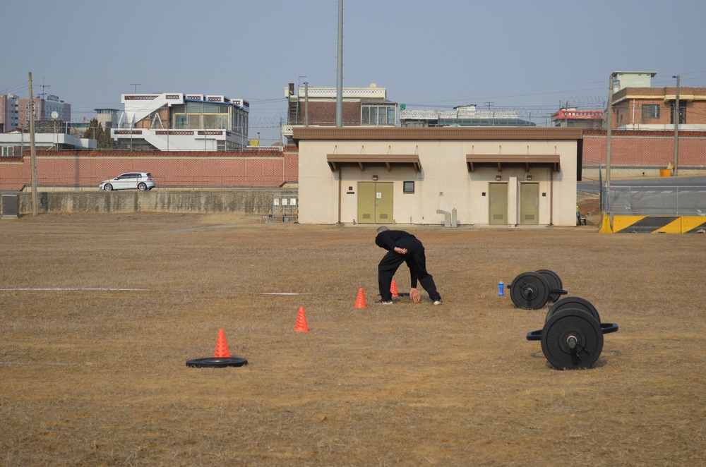 3rd Military Intelligence Battalion Soldiers complete Fitness Challenge