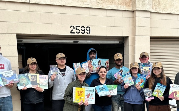 USS Essex Sailors Volunteer for UTR