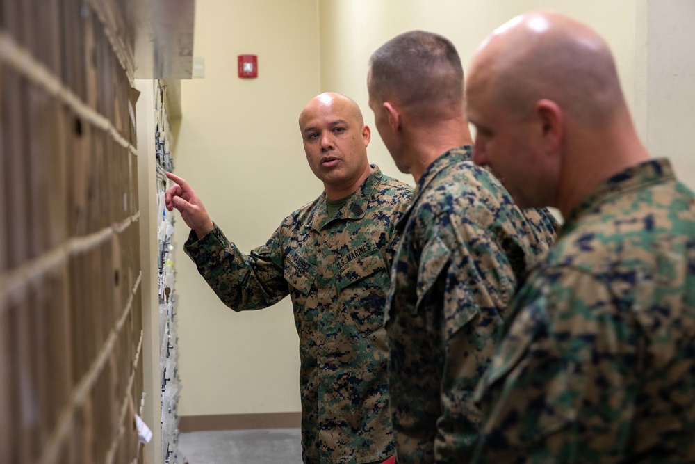 Marine Corps Installations Pacific commanding general visits Marine Corps Air Station Iwakuni