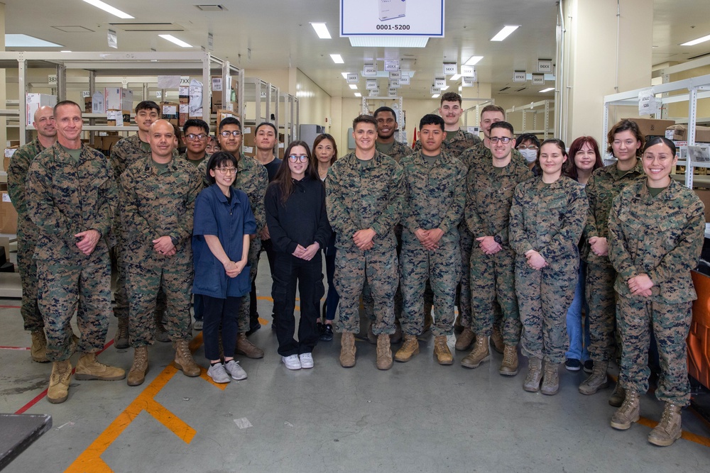 Marine Corps Installations Pacific commanding general visits Marine Corps Air Station Iwakuni