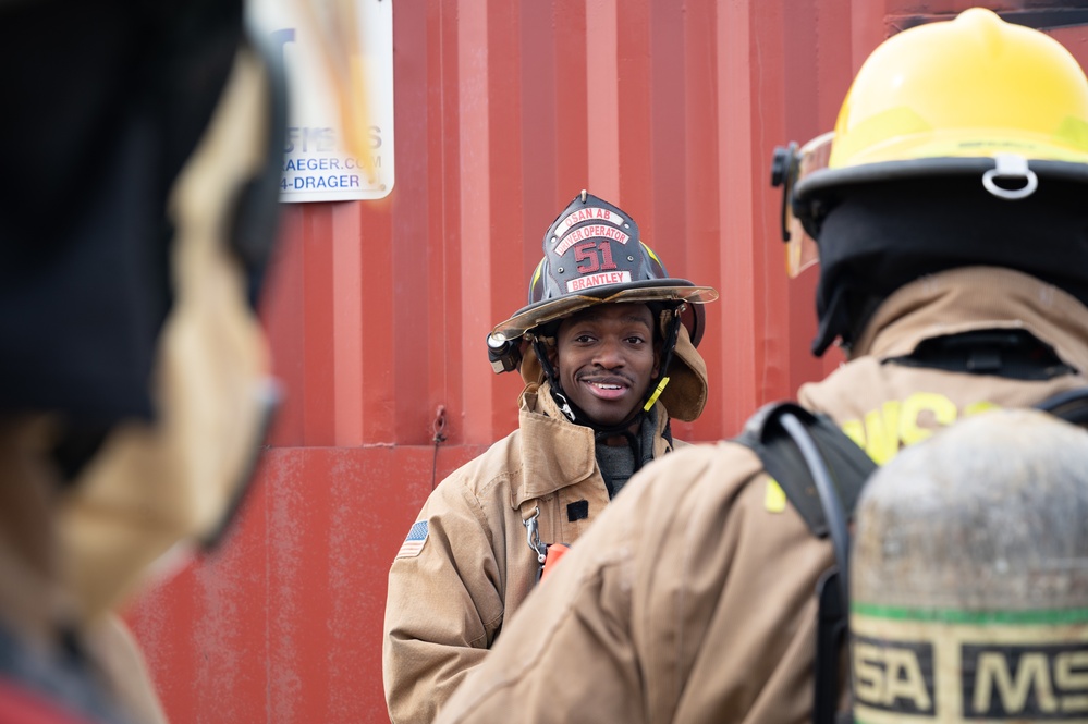 USMC, 8 CES conduct joint fire training at Kunsan