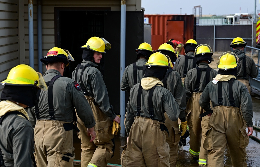 USMC, 8 CES conduct joint fire training at Kunsan