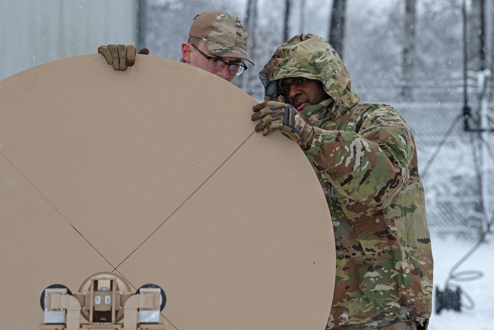 Multi-capable Airmen exercise ACE Communications skills