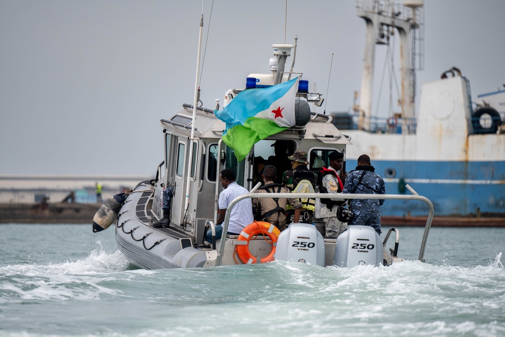 African coast guards participate in MV-22 hoist training during Cutlass Express 23