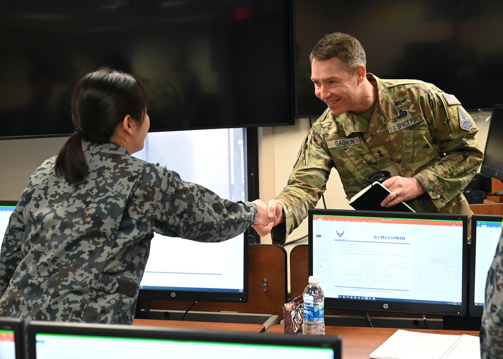 Maj. Gen. Gagnon connects with Guardians at Goodfellow