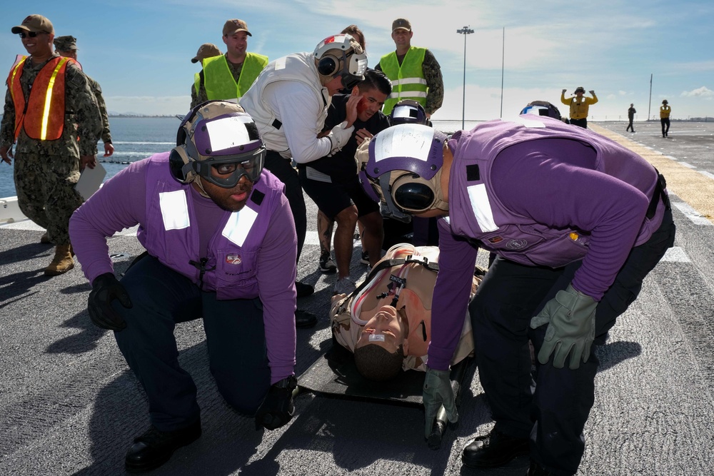 USS Boxer Hosts Simulated Mass Casualty Drill