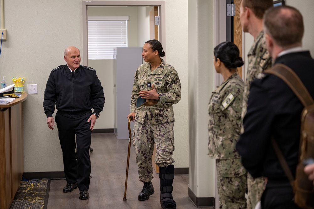CNO Visits Fleet Mental Health Clinic on board Naval Base San Diego