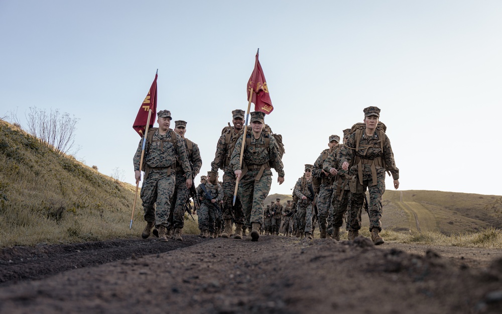 1st Supply Bn conducts a 6-mile hike