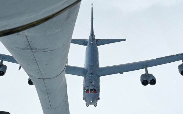 AFCENT, partner nations escort B-52 Stratofortress through AOR