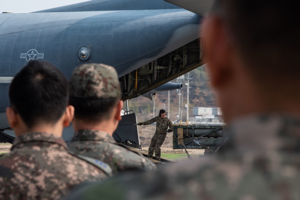 ELS showcases U.S., ROK capabilities to conduct ops anytime, anywhere