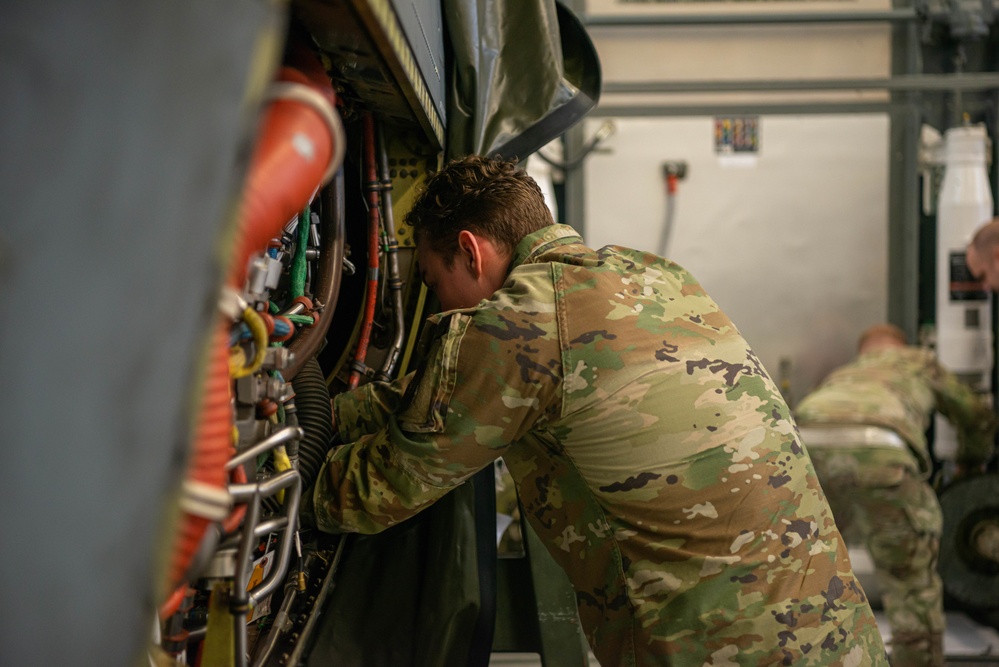 Maintainers compete to participate in the Aerospace Maintenance Competition
