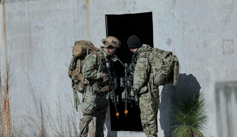 97th Civil Affairs Battalion Conducts a Combat Certification