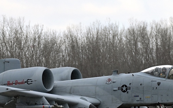 A-10 Taxis In