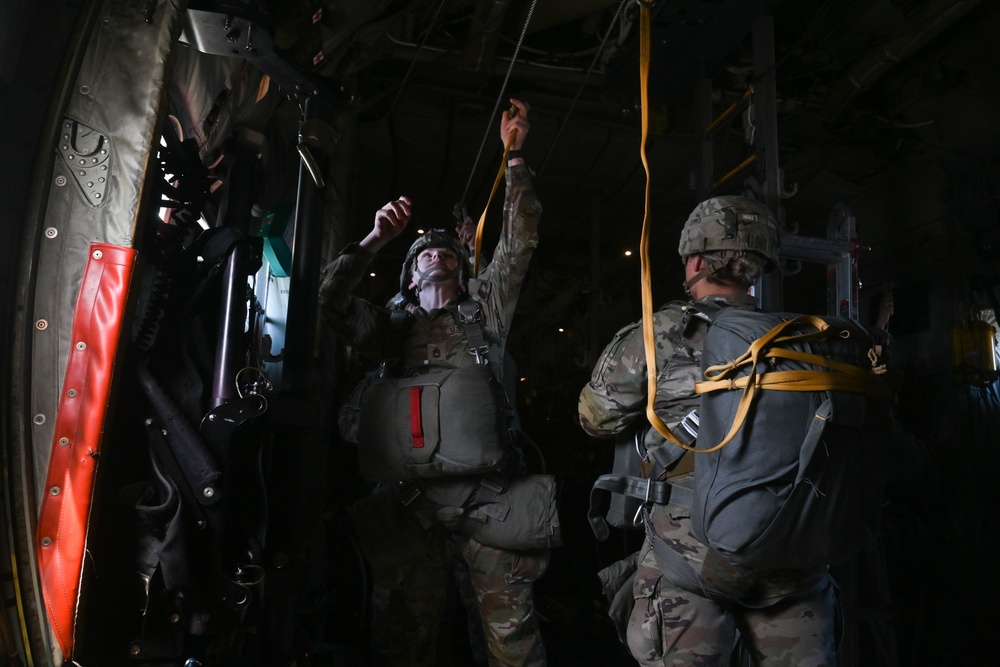 XVIII Airborne Corps All-Female Airborne Jump