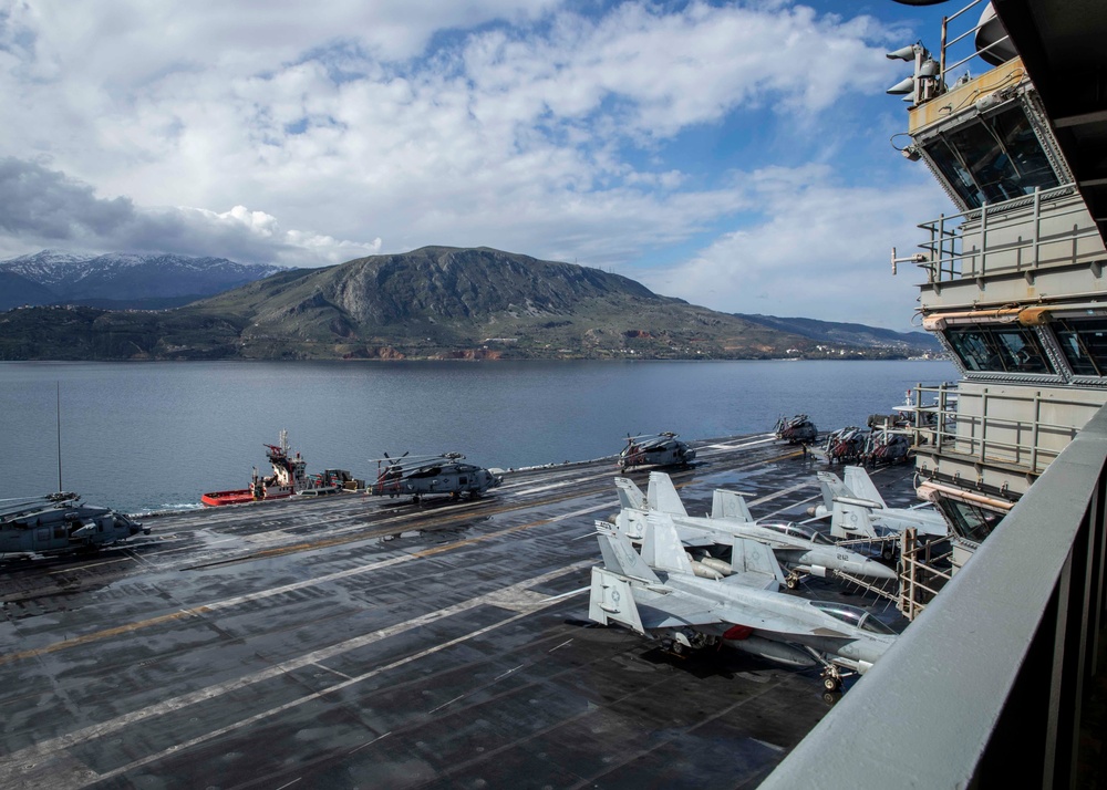 USS George H.W. Bush (CVN 77) Departs Souda Bay, Crete
