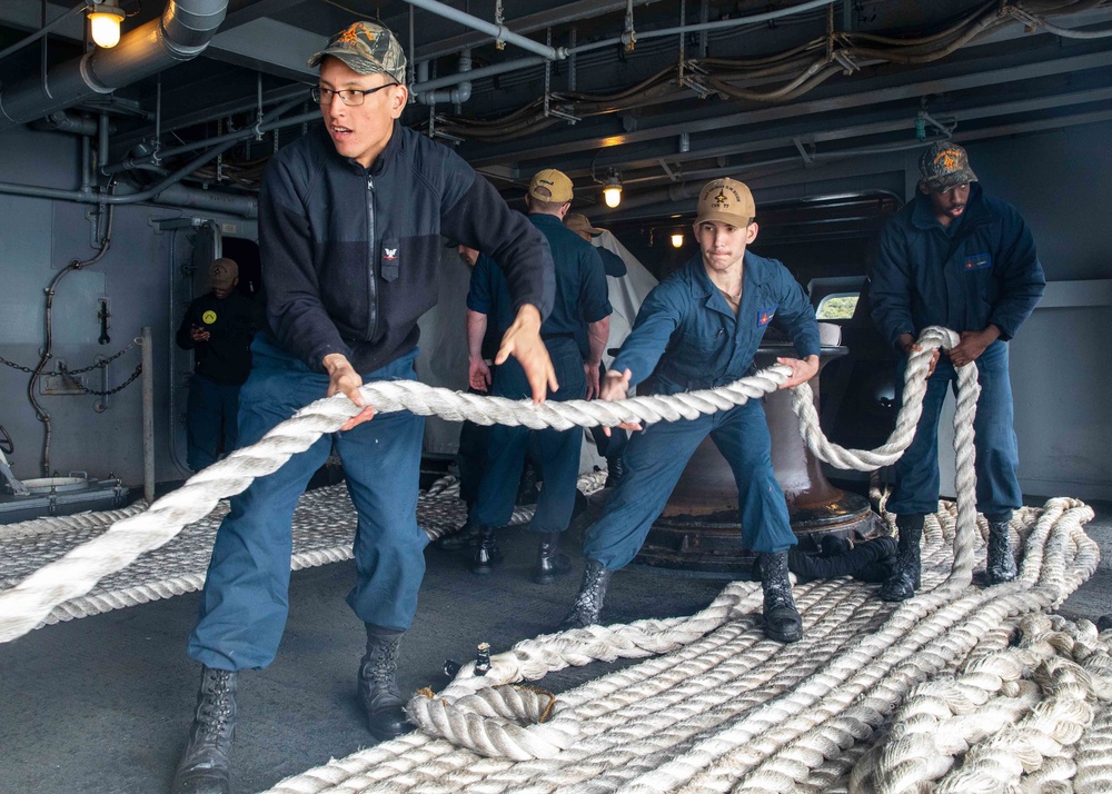 USS George H.W. Bush (CVN 77) Departs Souda Bay, Crete